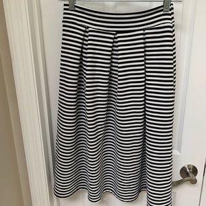 Midi skirt